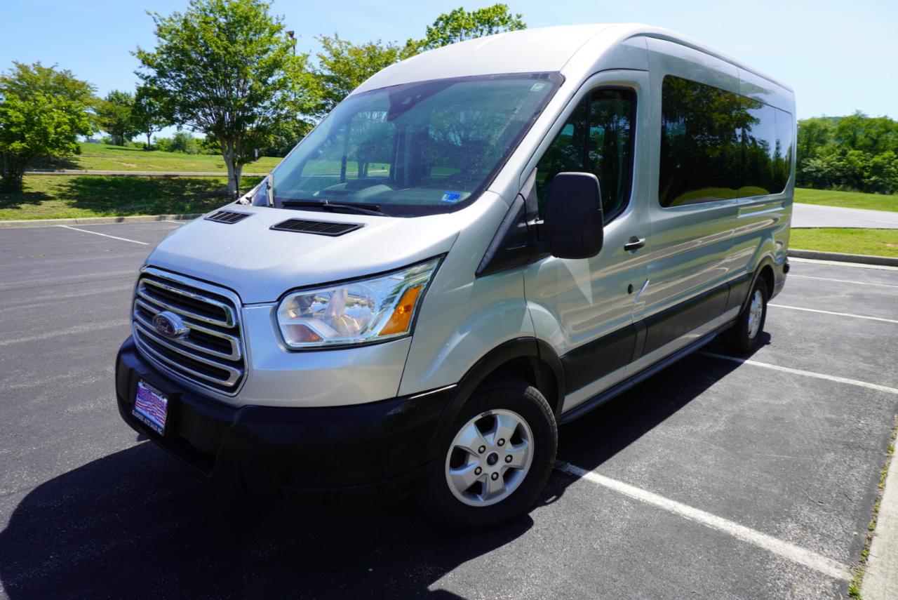 Ford Transit Passenger Wagon T-350 148" Med Roof XLT Sliding RH Dr 2019