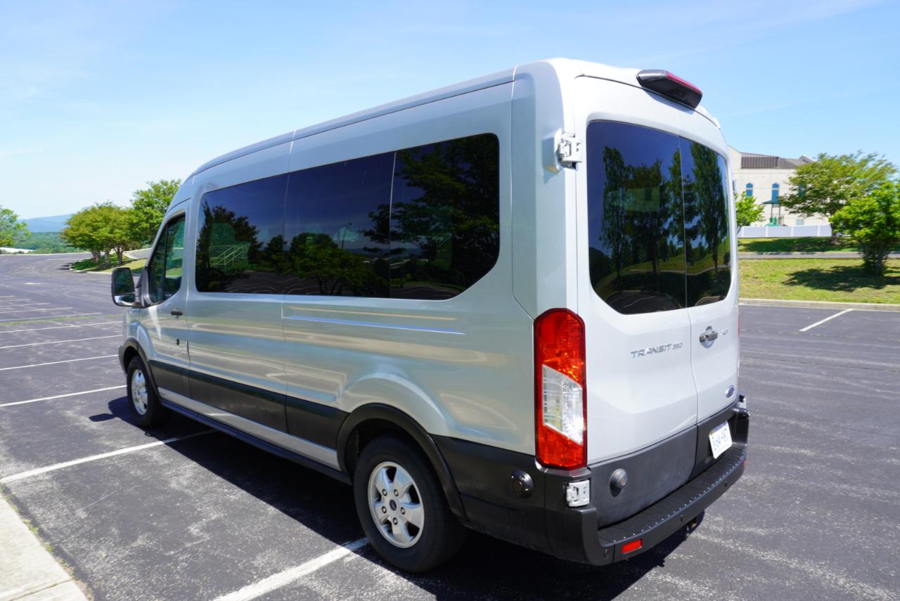 Ford Transit Passenger Wagon T-350 148" Med Roof XLT Sliding RH Dr 2019