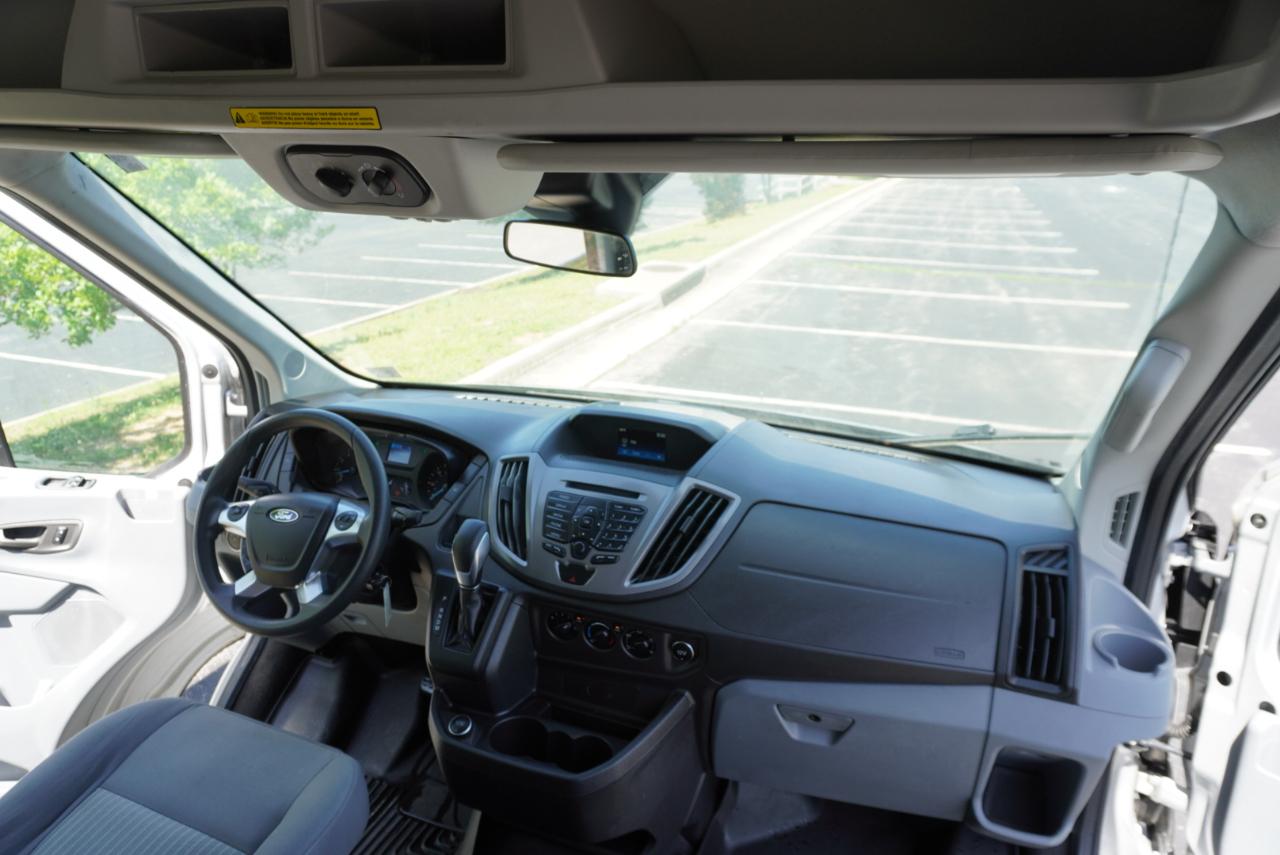 Ford Transit Passenger Wagon T-350 148" Med Roof XLT Sliding RH Dr 2019