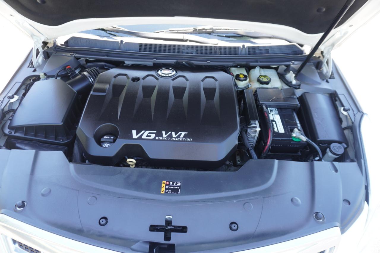 Cadillac XTS 4dr Sdn Luxury FWD 2013
