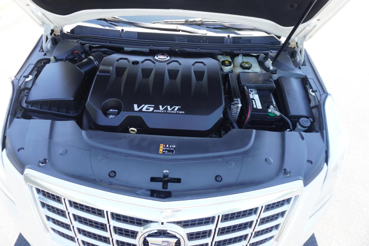 Cadillac XTS 4dr Sdn Luxury FWD 2013