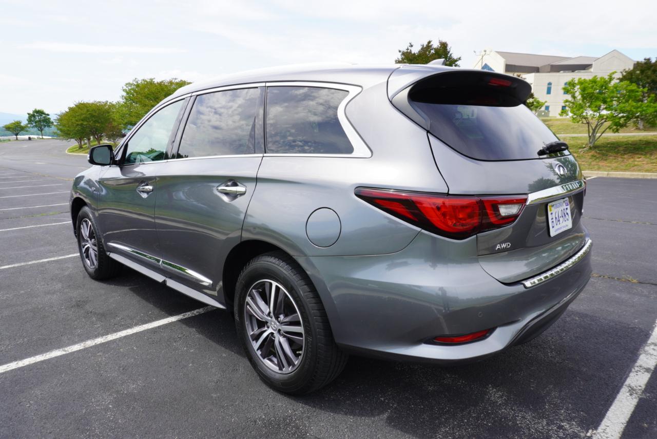 Infiniti QX60 2019.5 LUXE AWD 2019