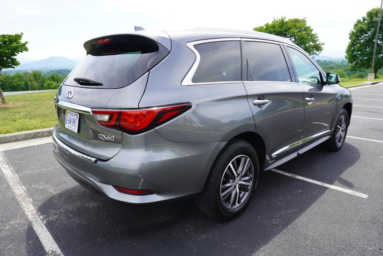 Infiniti QX60 2019.5 LUXE AWD 2019