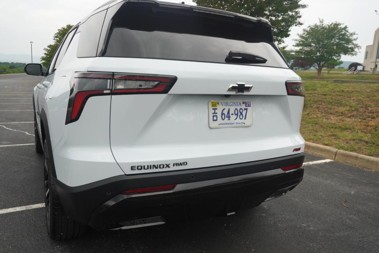 Chevrolet Equinox AWD 4dr RS w/2RS 2026