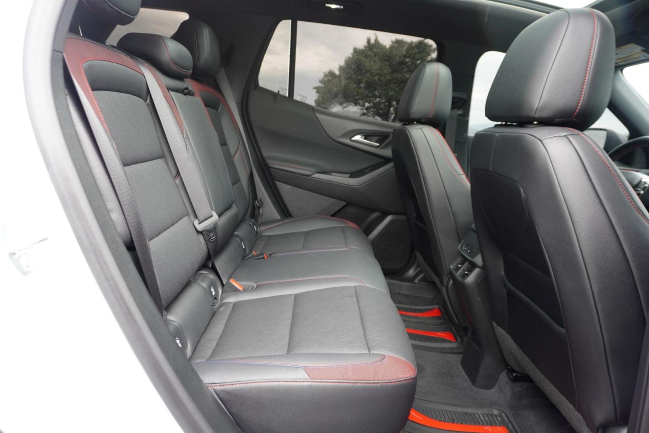Chevrolet Equinox AWD 4dr RS w/2RS 2026