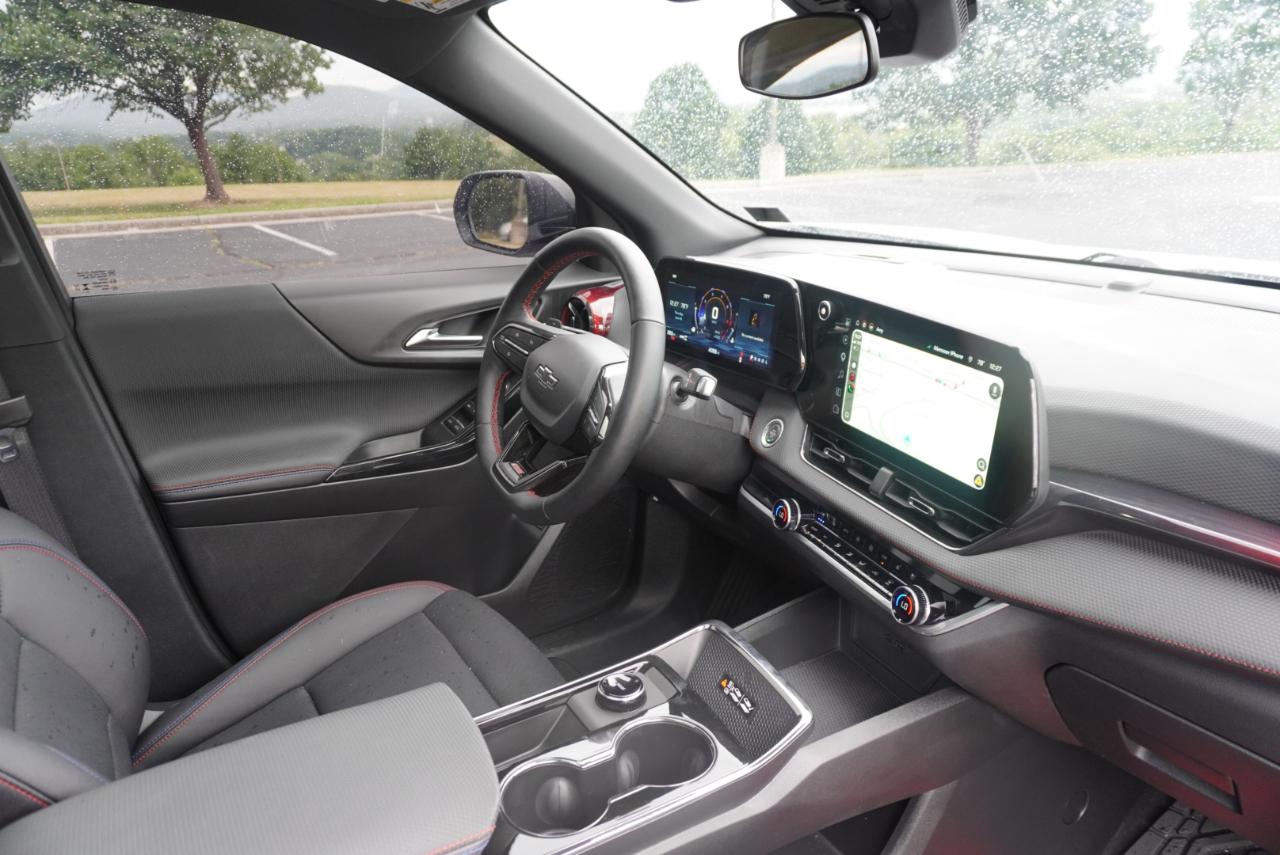 Chevrolet Equinox AWD 4dr RS w/2RS 2026