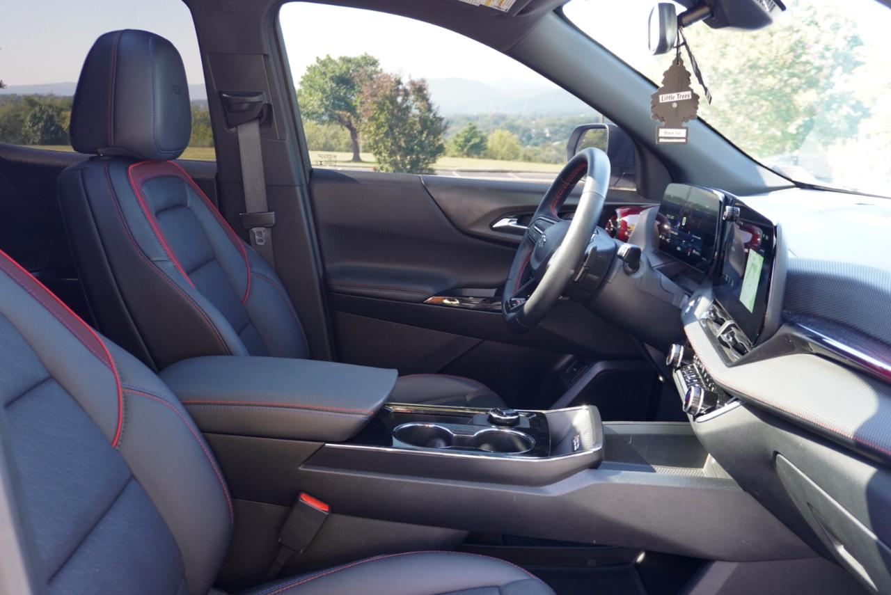 Chevrolet Equinox AWD 4dr RS w/2RS 2026