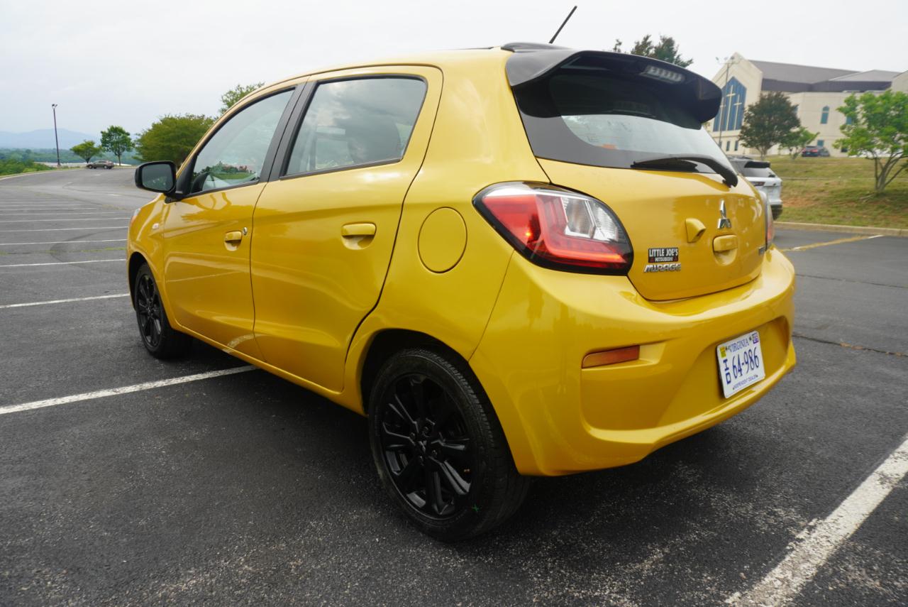 Mitsubishi Mirage Black Edition CVT 2022