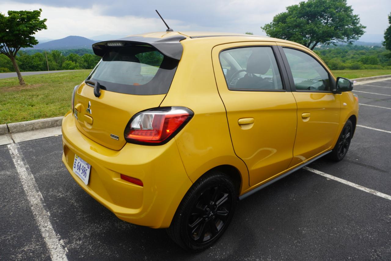 Mitsubishi Mirage Black Edition CVT 2022