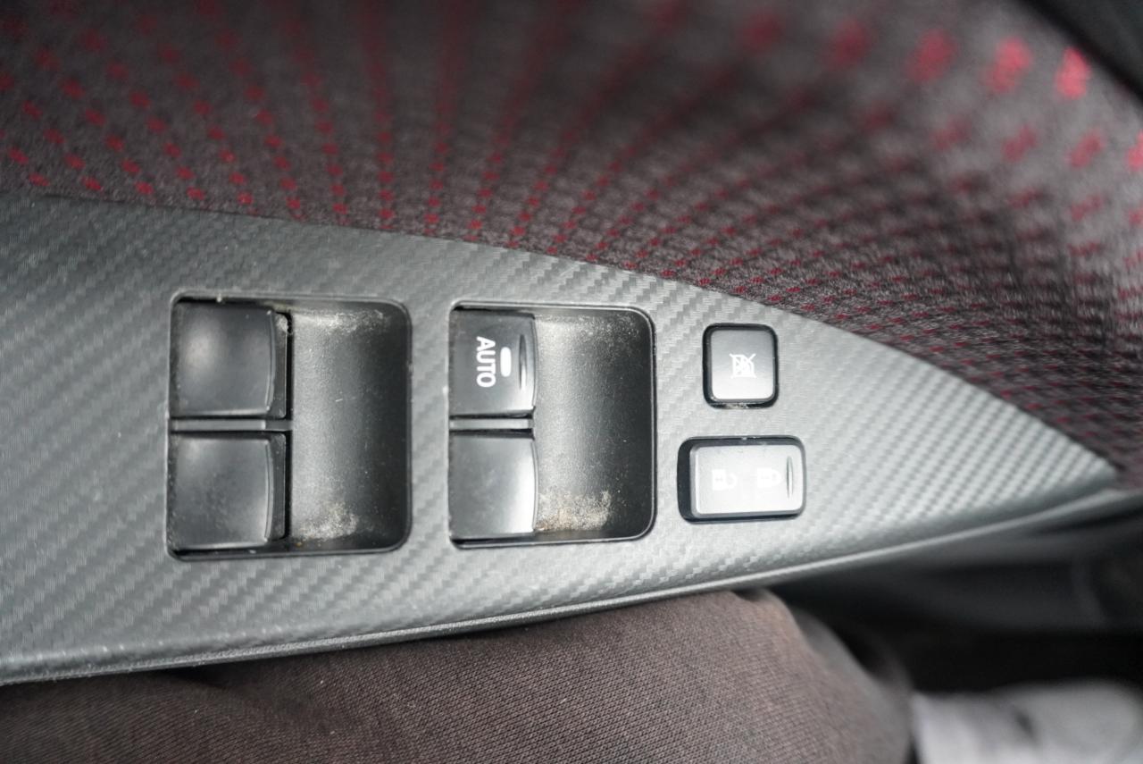 Mitsubishi Mirage Black Edition CVT 2022