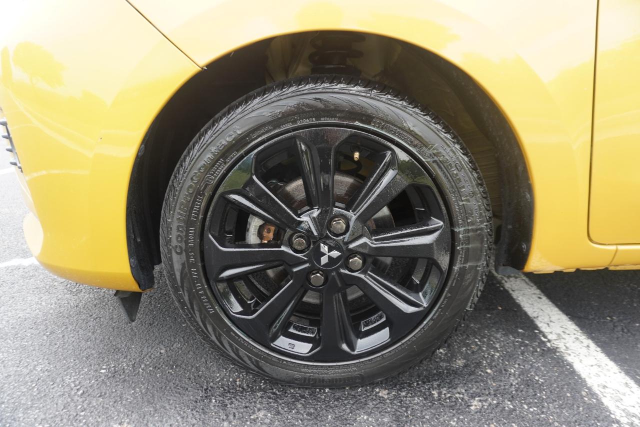 Mitsubishi Mirage Black Edition CVT 2022