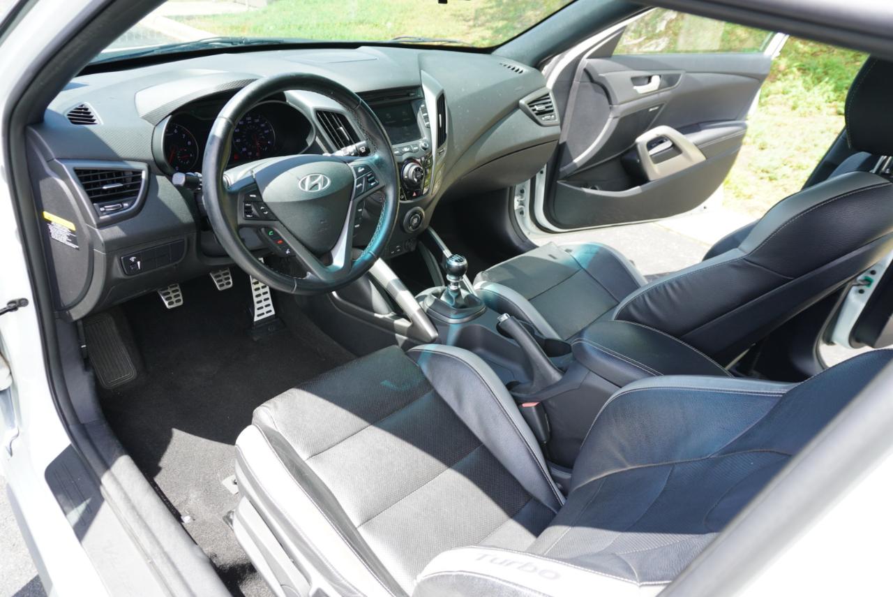 Hyundai Veloster 3dr Cpe Man Turbo 2016
