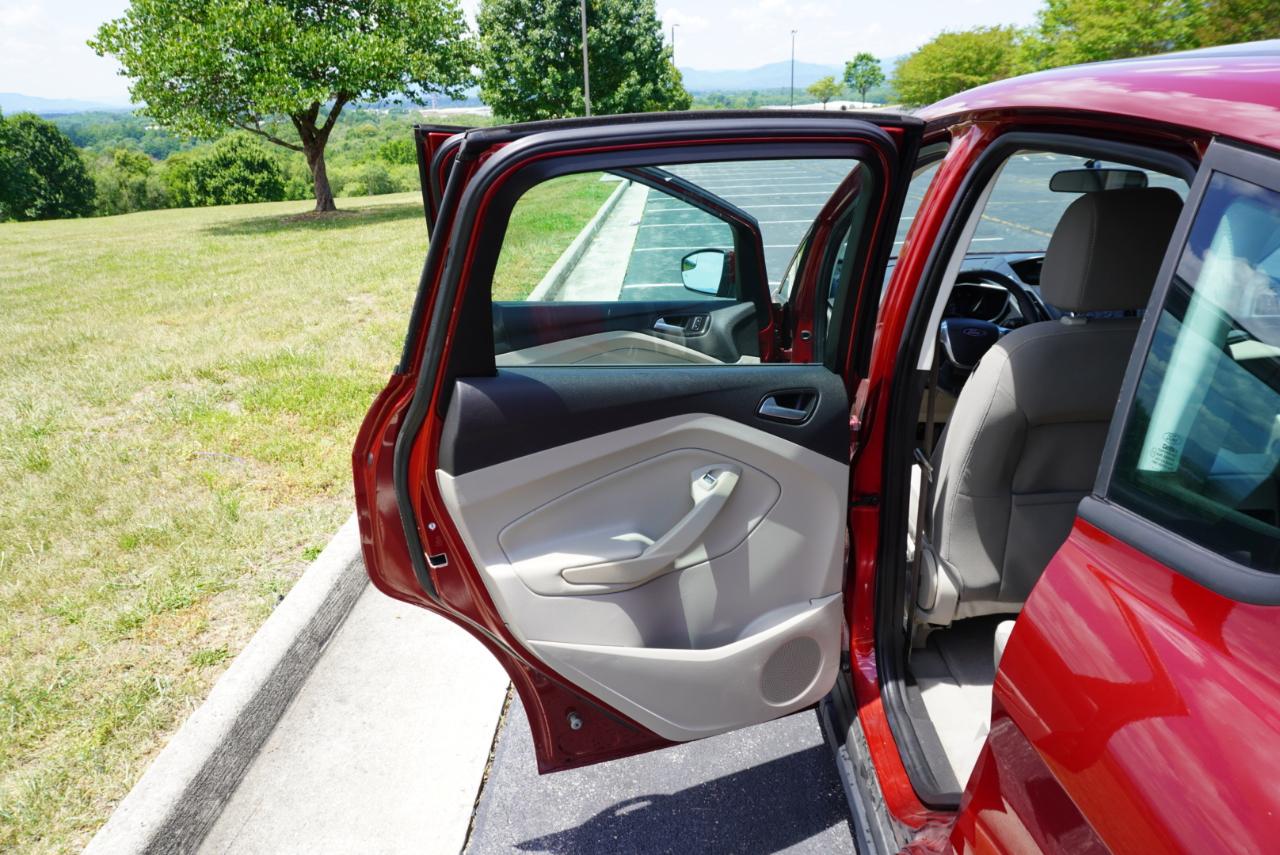Ford C-Max Hybrid 5dr HB SE 2015