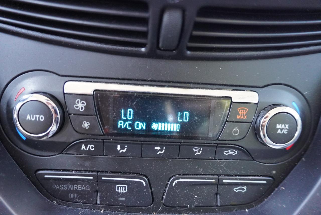 Ford C-Max Hybrid 5dr HB SE 2015