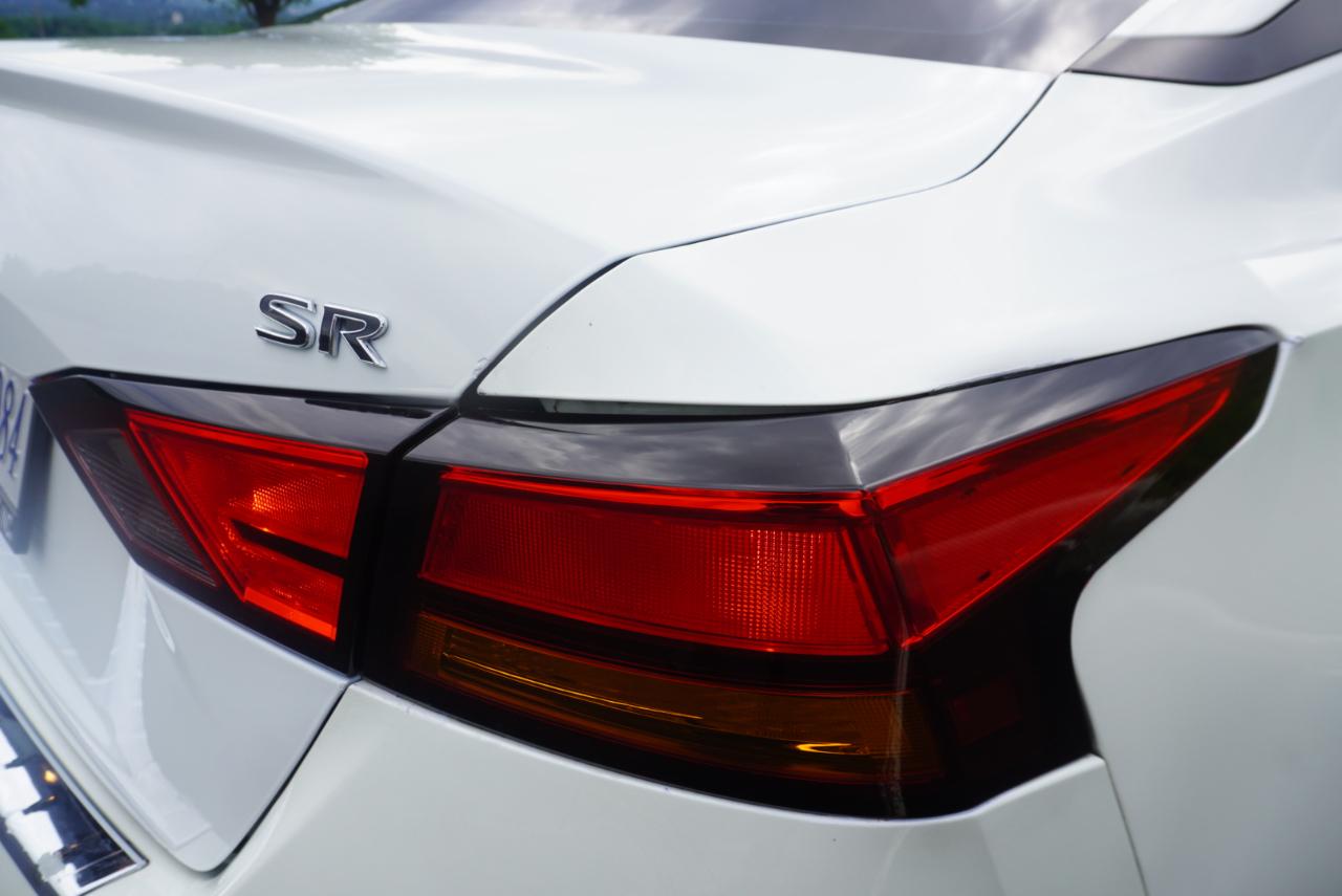 Nissan Altima 2.5 SV Sedan 2021