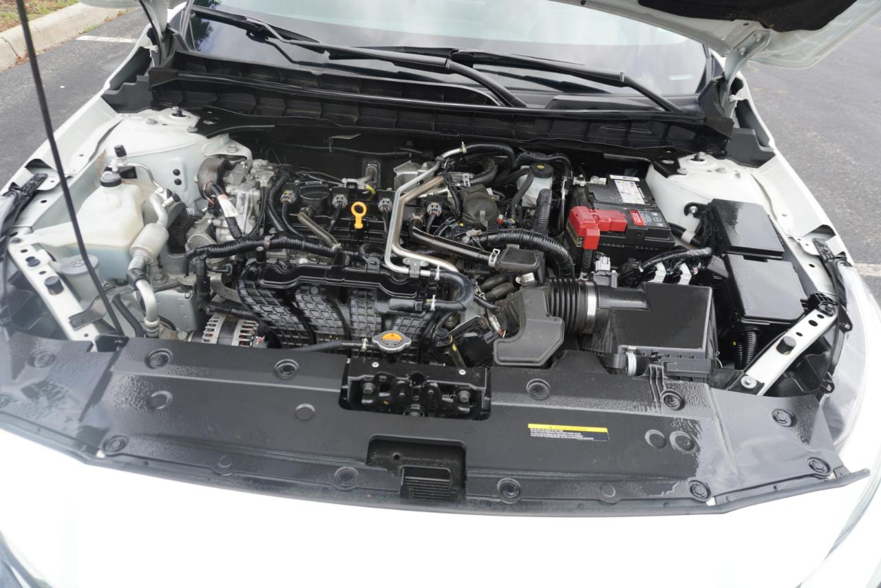Nissan Altima 2.5 SV Sedan 2021