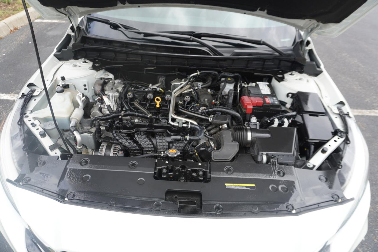 Nissan Altima 2.5 SV Sedan 2021
