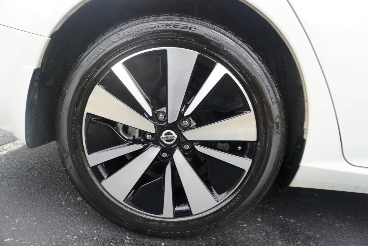 Nissan Altima 2.5 SV Sedan 2021
