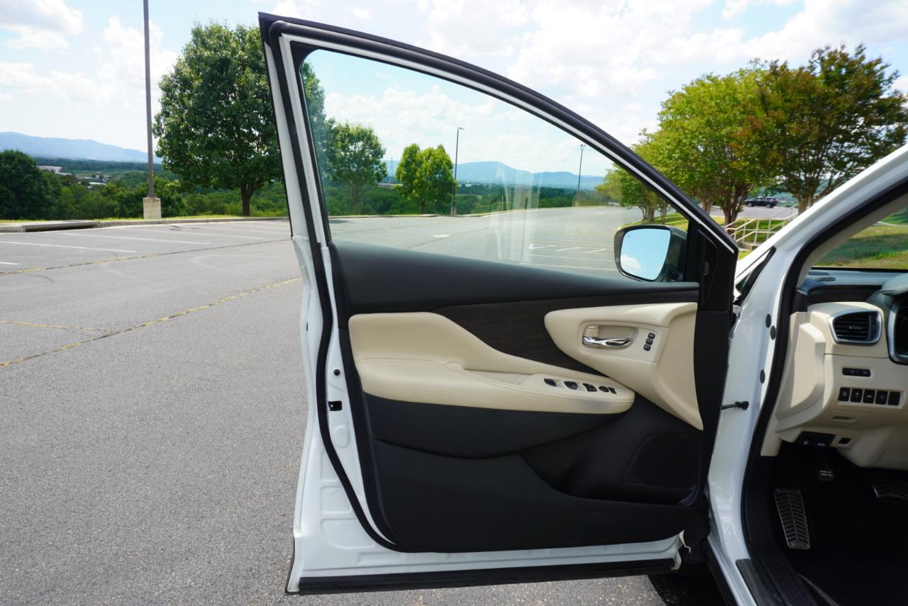 Nissan Murano FWD Platinum 2023
