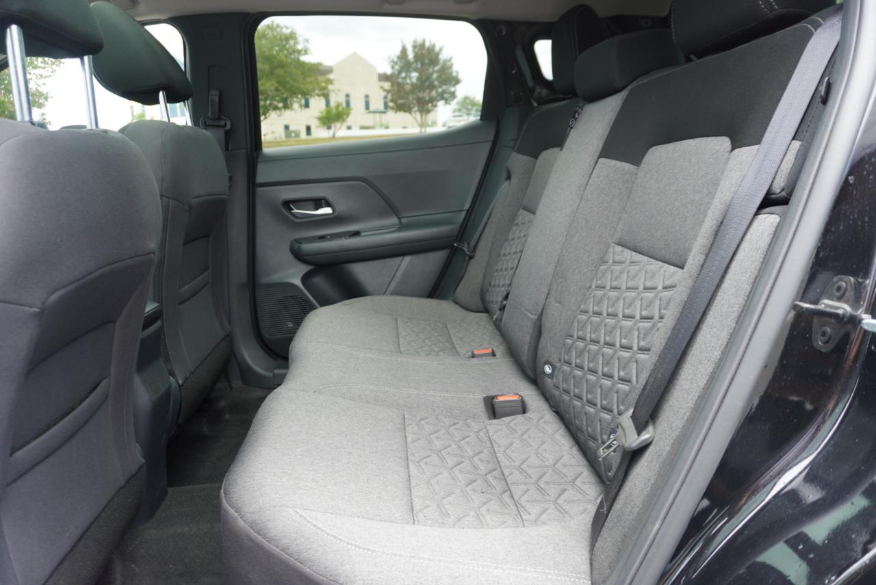 Nissan Kicks SV AWD 2025