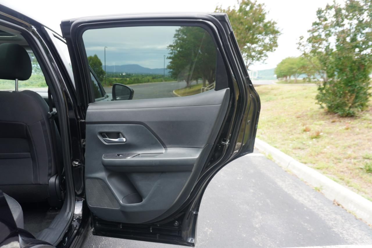 Nissan Kicks SV AWD 2025