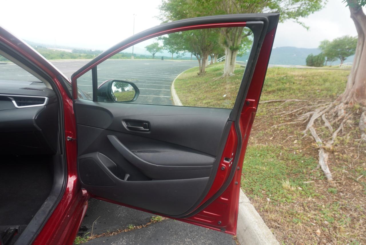 Toyota Corolla LE CVT (Natl) 2023