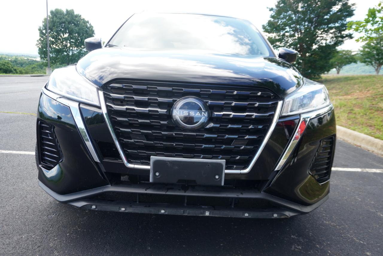 Nissan Kicks SV FWD 2022