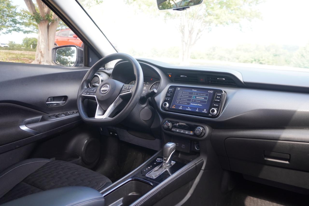 Nissan Kicks SV FWD 2022
