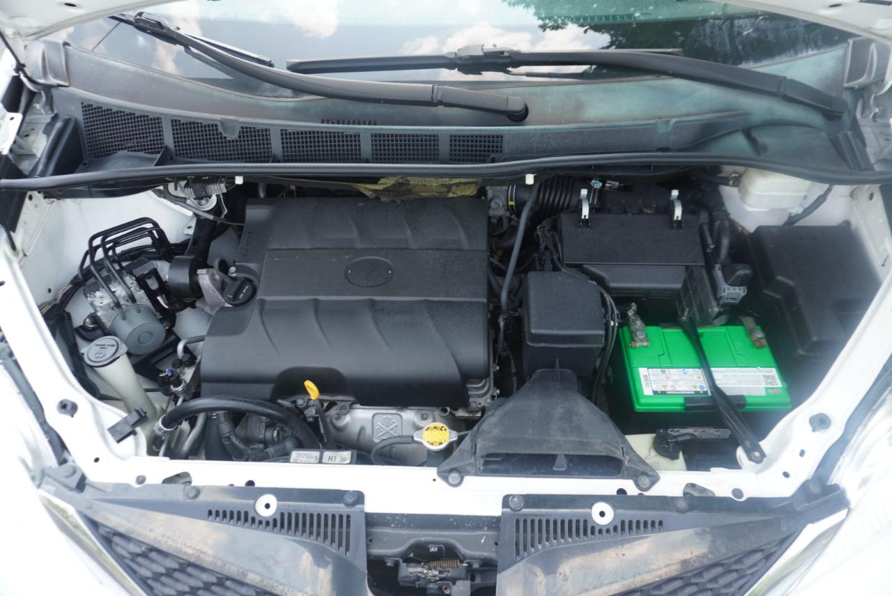 Toyota Sienna 5dr 8-Pass Van V6 SE FWD (Natl) 2012