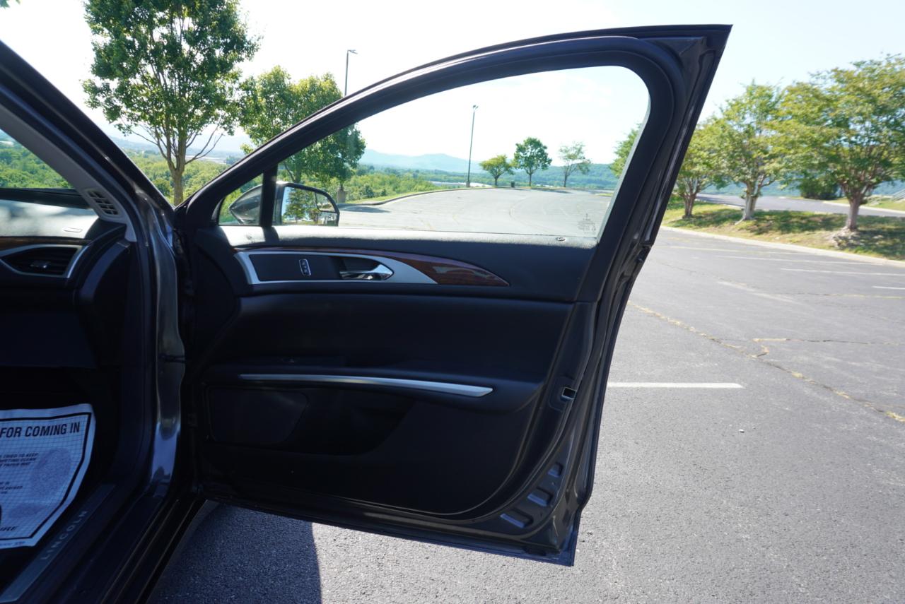Lincoln MKZ 4dr Sdn AWD 2015