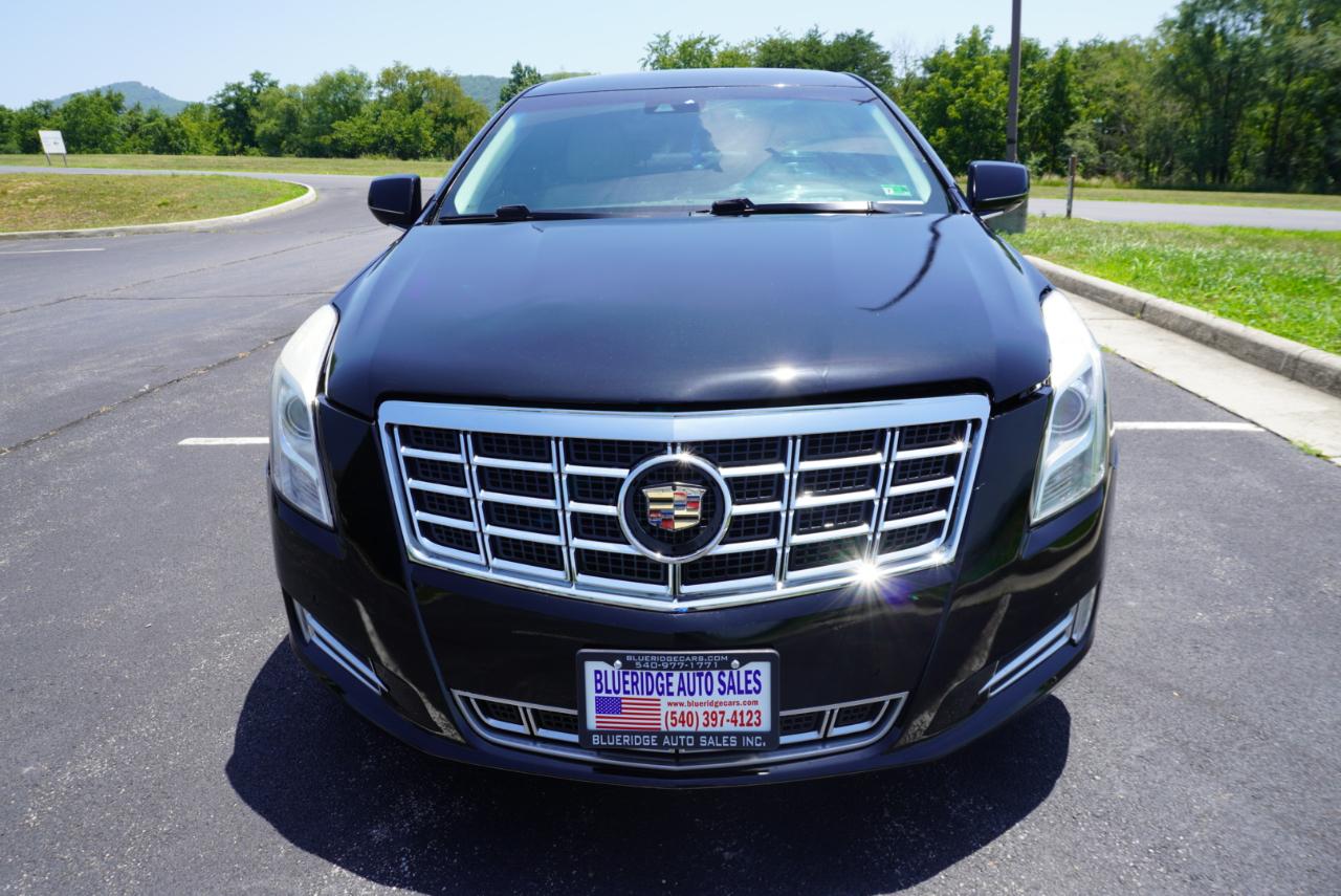 Cadillac XTS 4dr Sdn Premium FWD 2013