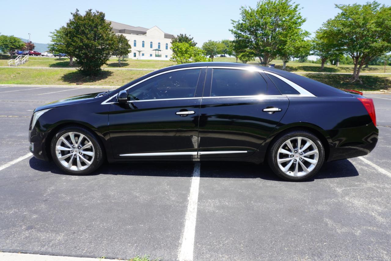 Cadillac XTS 4dr Sdn Premium FWD 2013