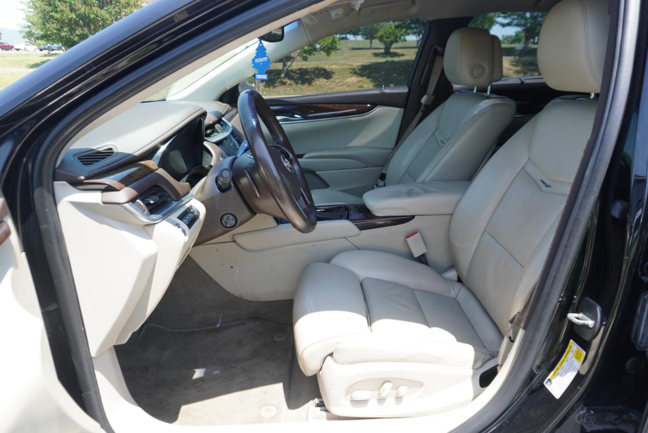 Cadillac XTS 4dr Sdn Premium FWD 2013
