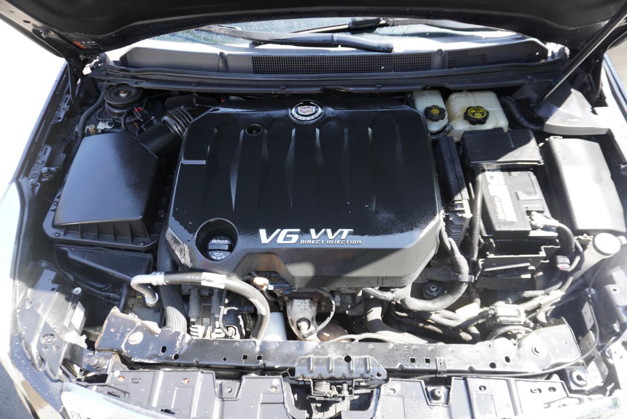 Cadillac XTS 4dr Sdn Premium FWD 2013