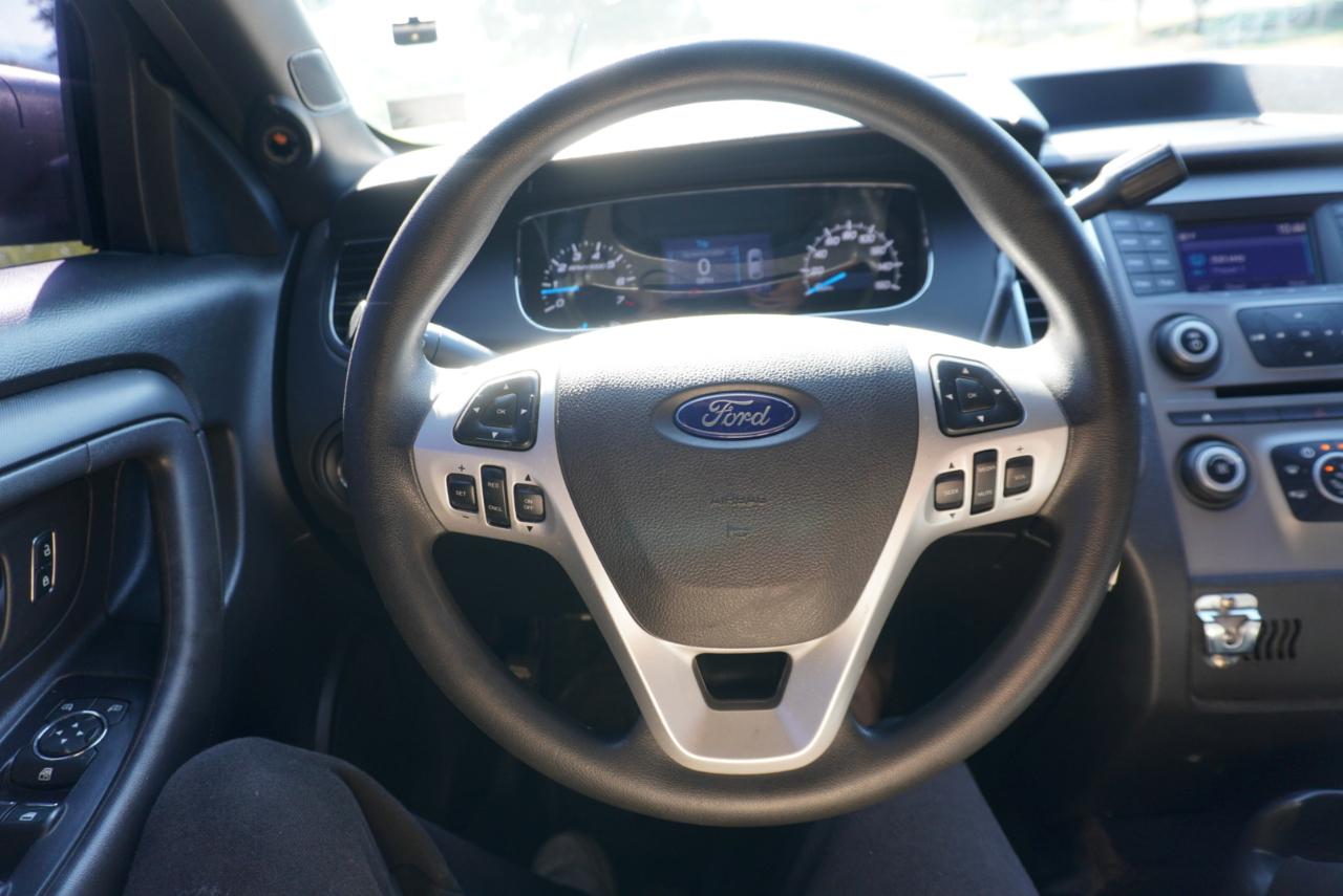 Ford Sedan Police Interceptor 4dr Sdn AWD 2016