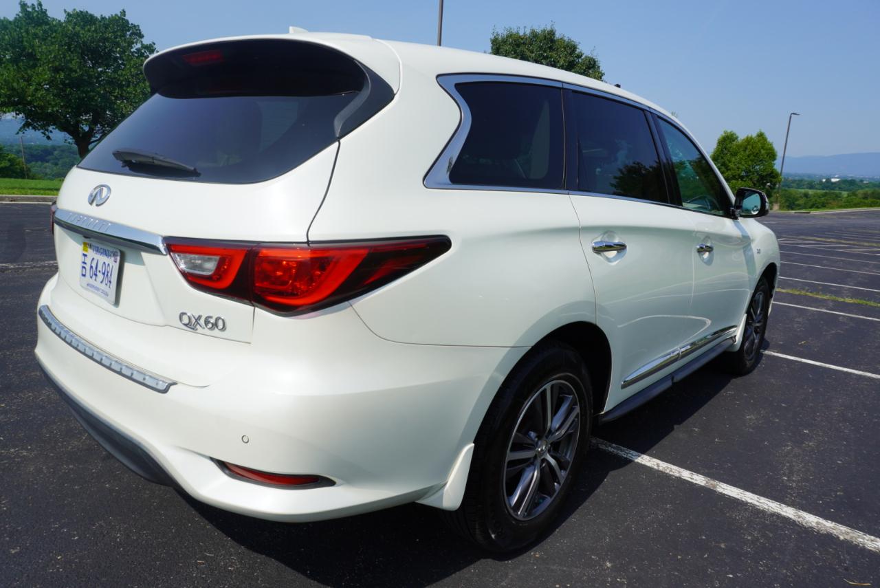 Infiniti QX60 AWD 2017