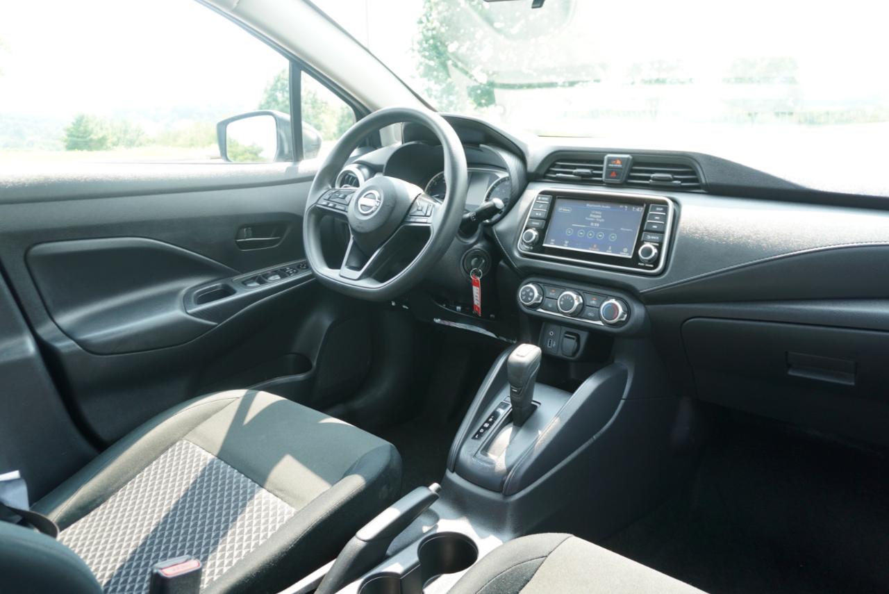 Nissan Versa S CVT 2024