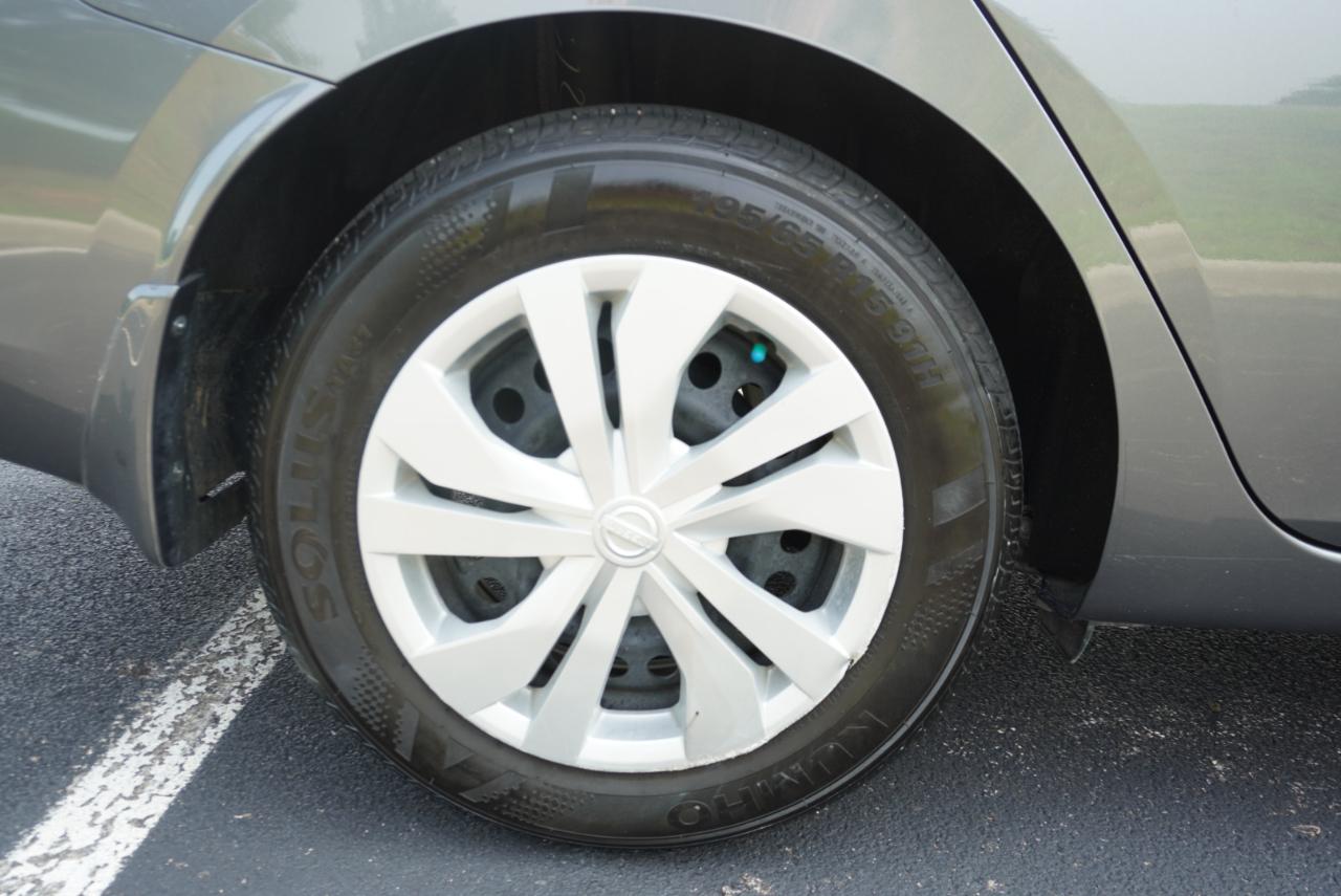 Nissan Versa S CVT 2024