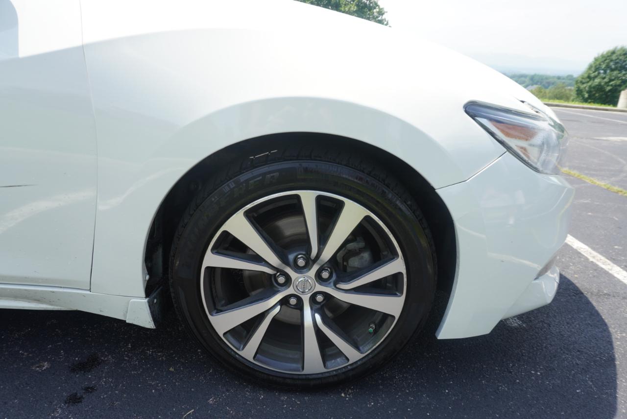 Nissan Maxima S 3.5L *Ltd Avail* 2017