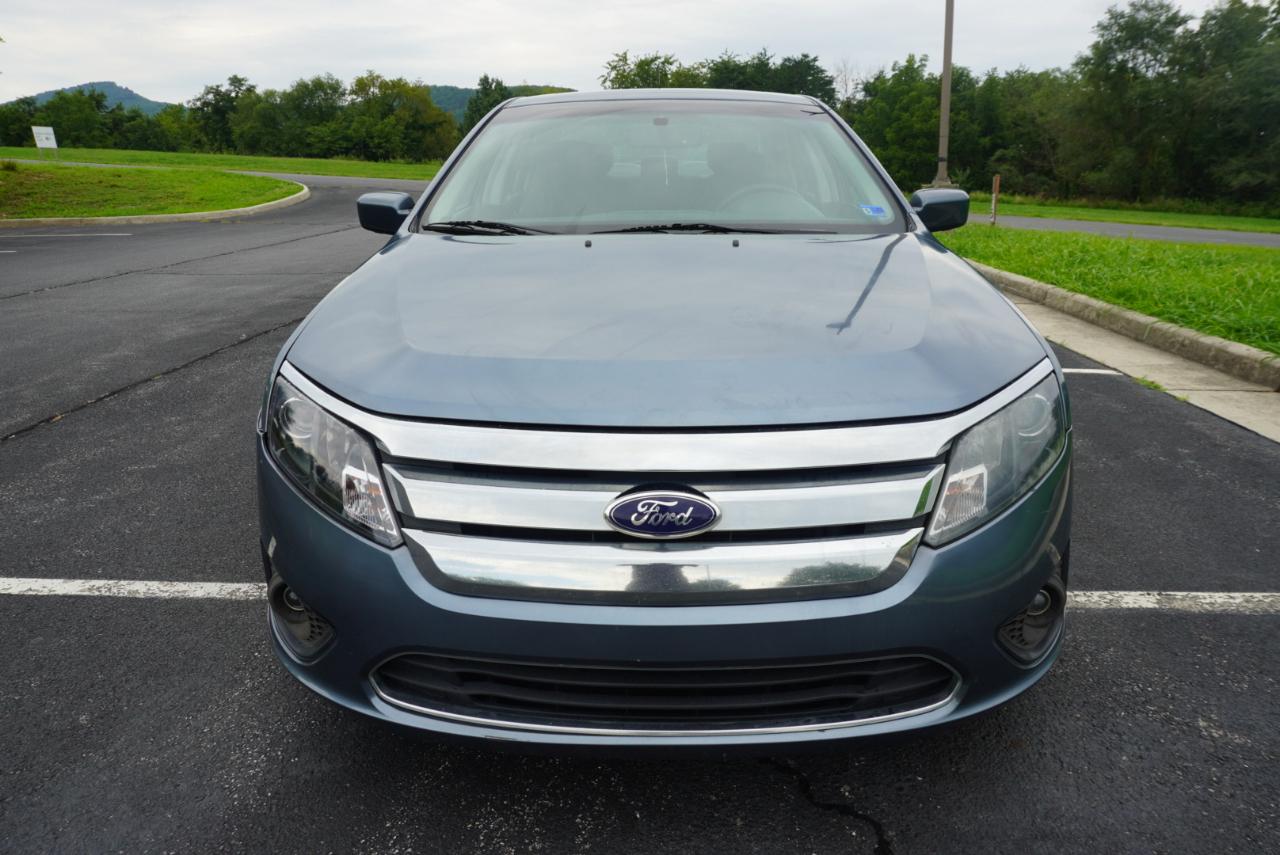 Ford Fusion 4dr Sdn SE FWD 2012