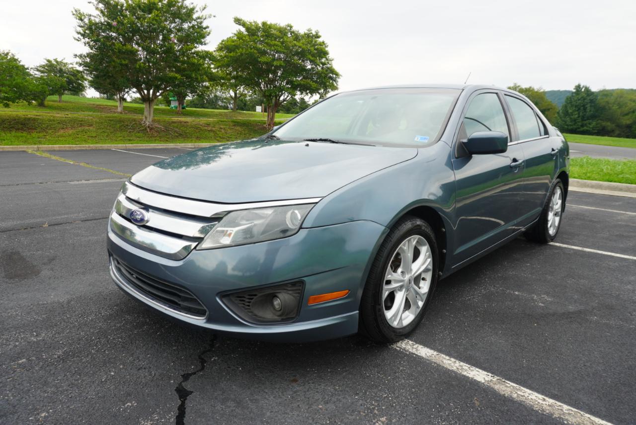 Ford Fusion 4dr Sdn SE FWD 2012