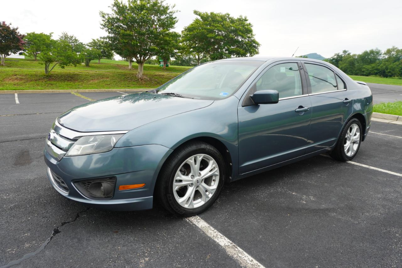 Ford Fusion 4dr Sdn SE FWD 2012