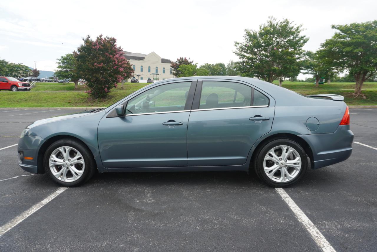 Ford Fusion 4dr Sdn SE FWD 2012
