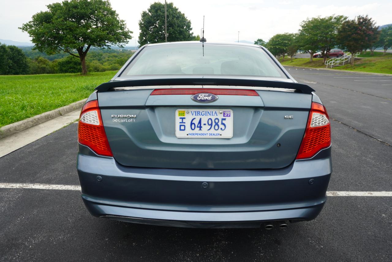 Ford Fusion 4dr Sdn SE FWD 2012