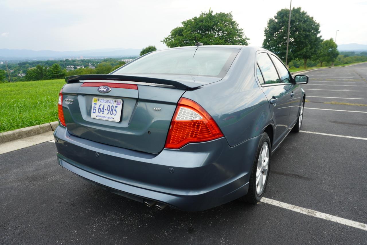 Ford Fusion 4dr Sdn SE FWD 2012