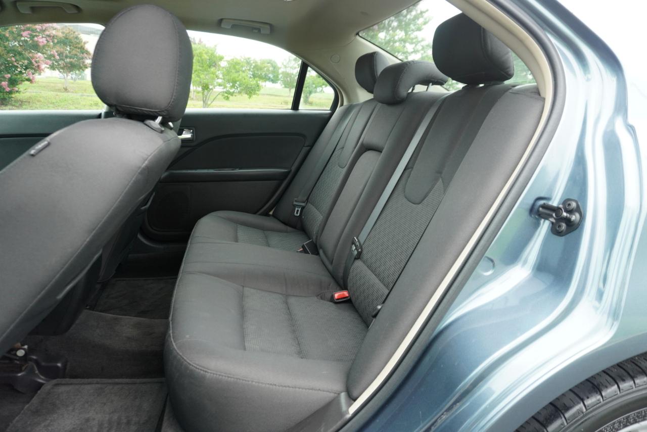 Ford Fusion 4dr Sdn SE FWD 2012