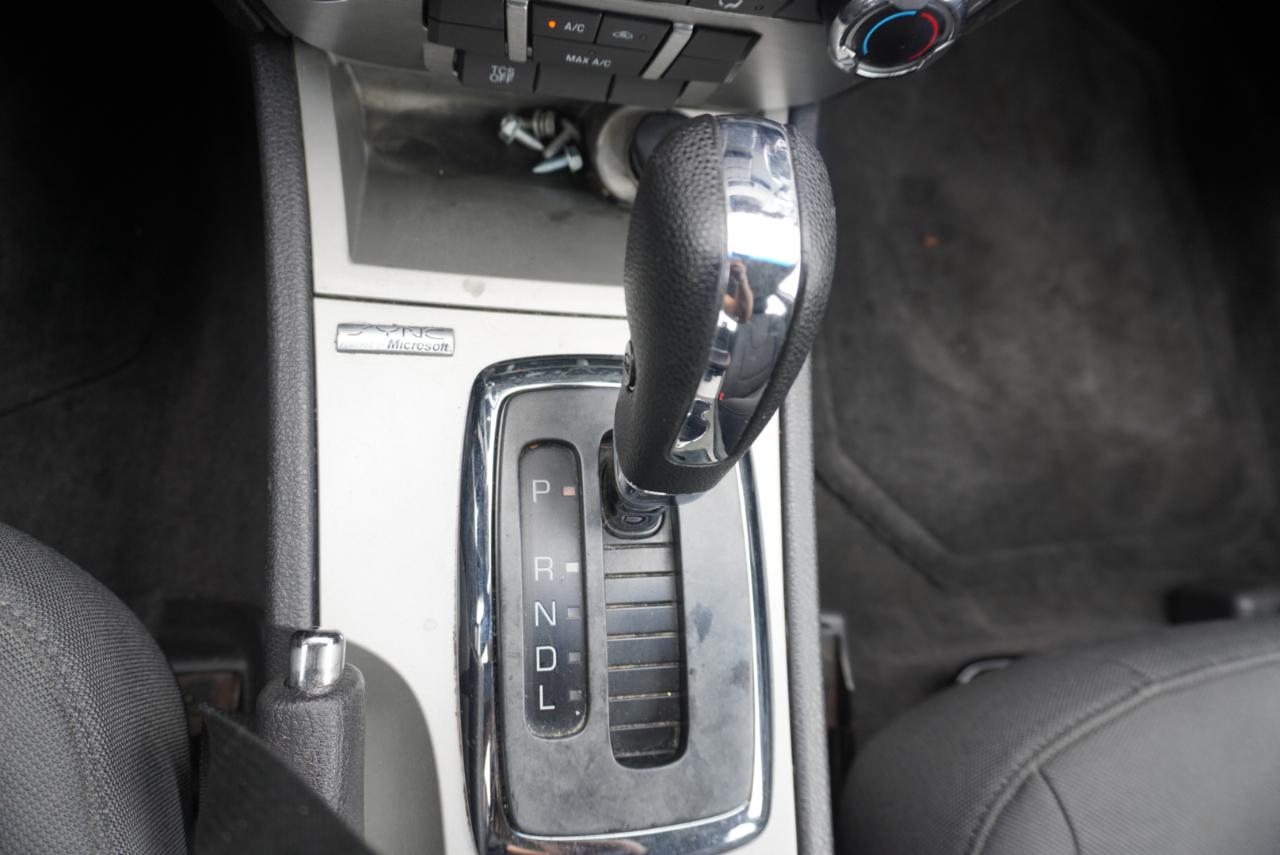 Ford Fusion 4dr Sdn SE FWD 2012