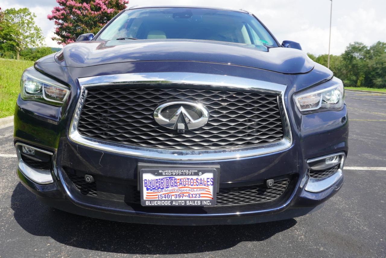 Infiniti QX60 2019.5 LUXE AWD 2019