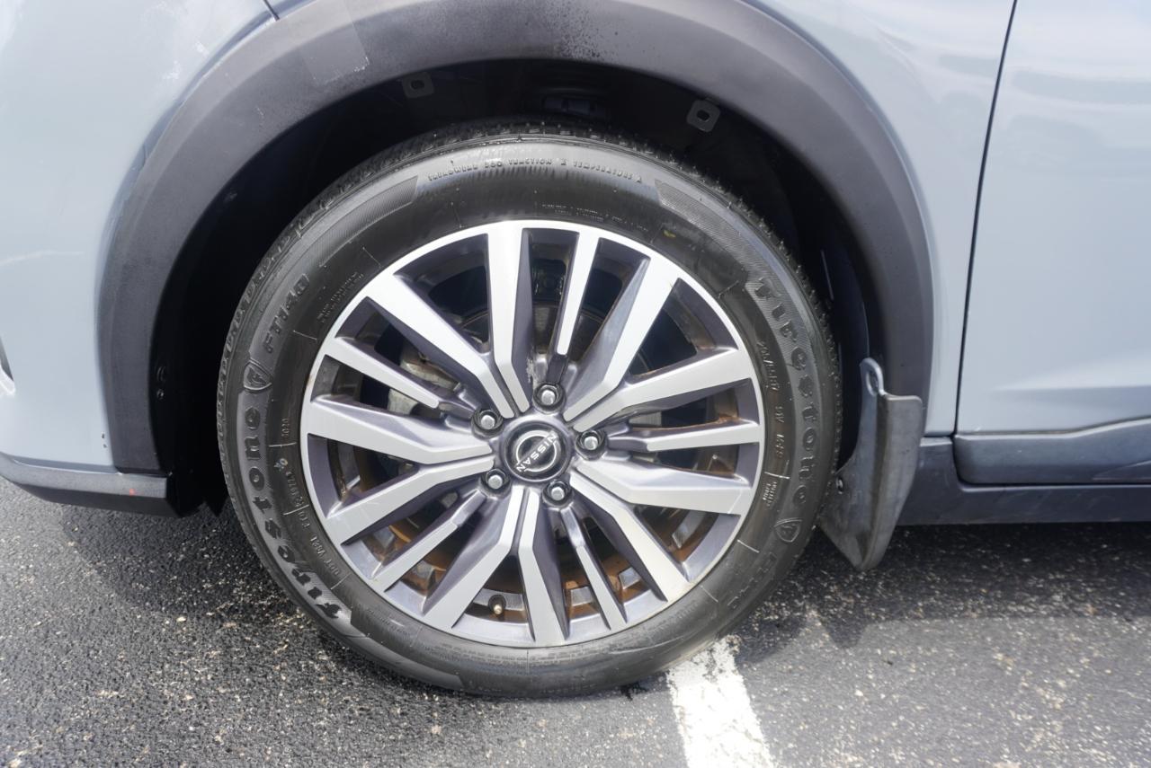 Nissan Kicks SV FWD 2023