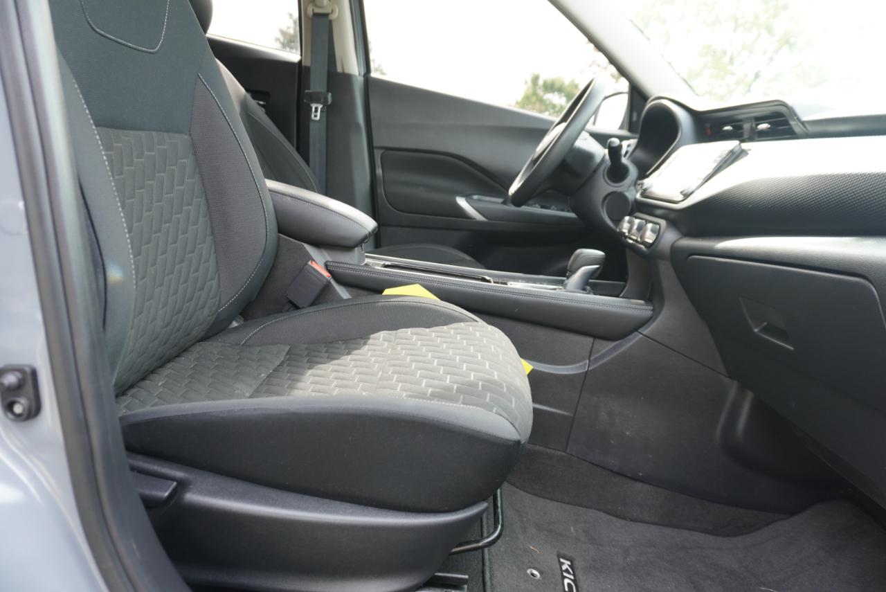 Nissan Kicks SV FWD 2023